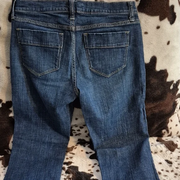 Old Navy Blue Boot Cut Jeans Medium-Dark Wash - Picture 7 of 12